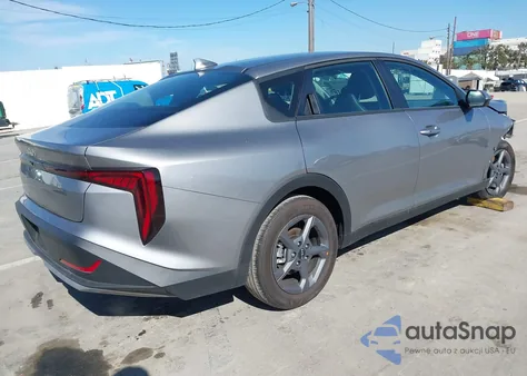 2025 Kia K4 Lxs from USA, damaged, VIN 3KPFT4DE0SE234745